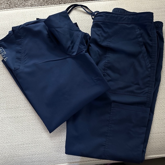 Cherokee Authentic Workwear - Picture 1 of 4